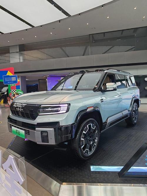 东莞237比亚迪方程豹硬派越野的爆款，英菲尼迪35周年与你共成长